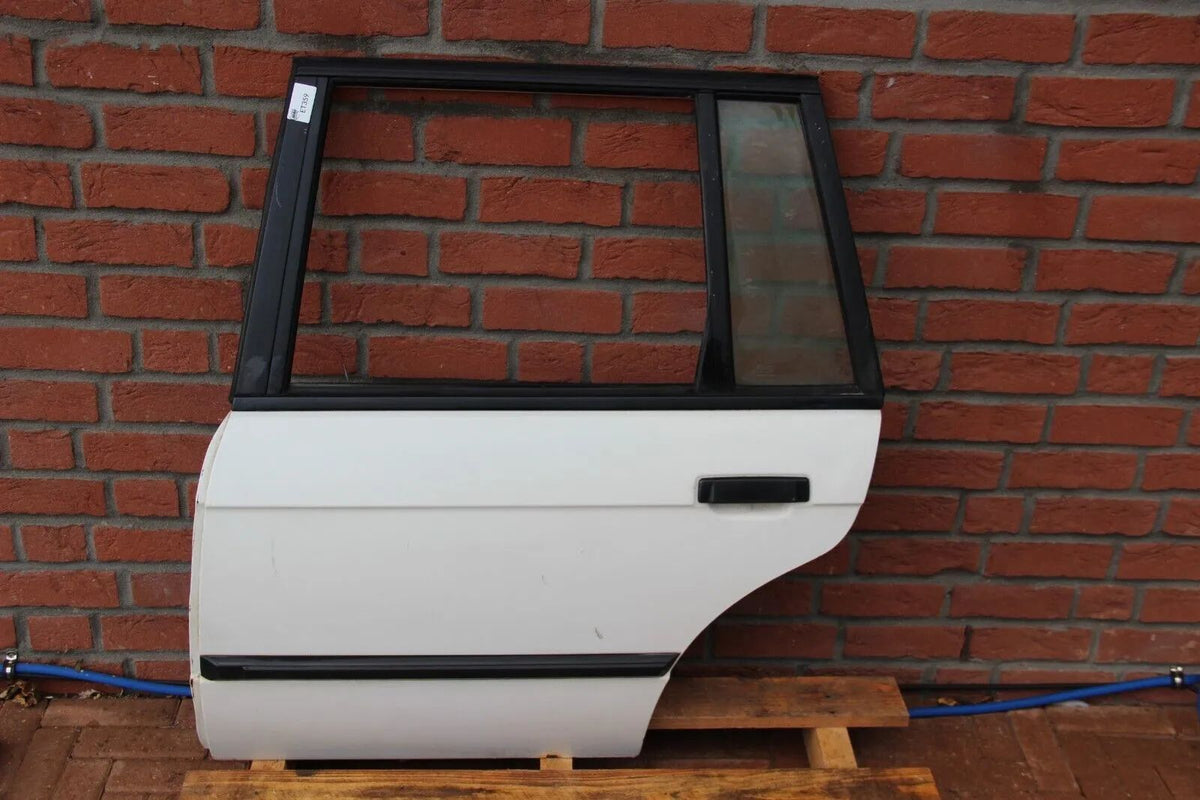 Original BMW E30 Tür Hinten Links Touring Limousine Alpinweiß 3er OEM 4-Türer