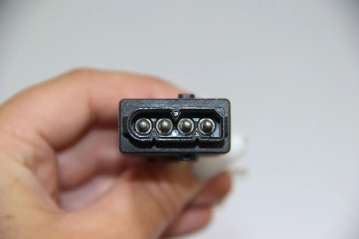 BMW E34 Bremslichtschalter Schlater Brake Light Switch 61311382385