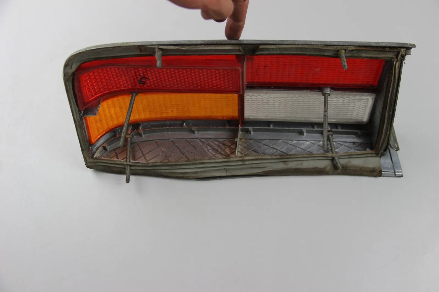 BMW Neue Klasse Oldtimer Rücklicht Glas Scheibe Heckleuchte 1350829