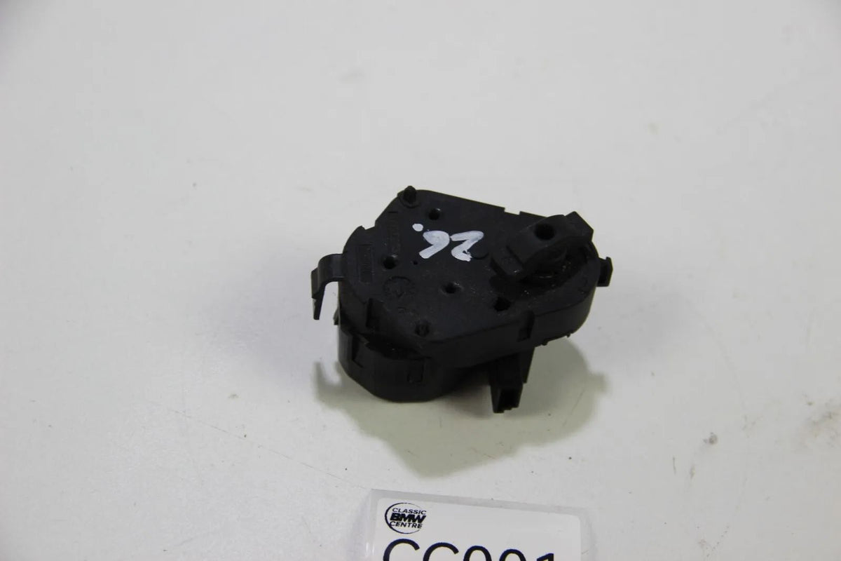Original BMW E39 E53 X5 Heizung Gebläse Klappe Lüftung Stellantrieb 69002699