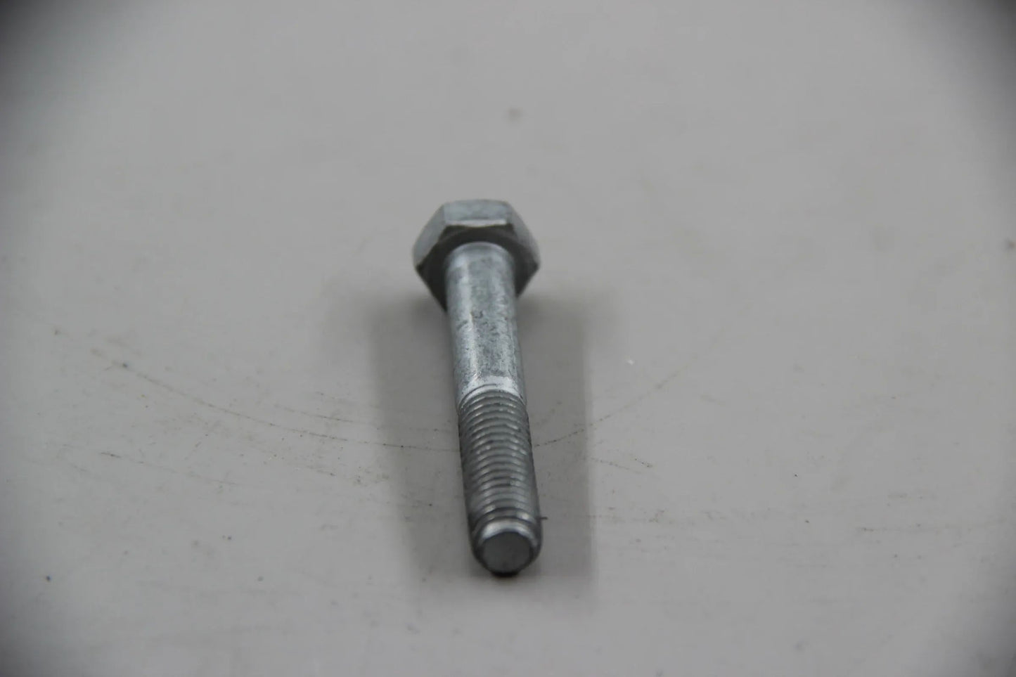 Original BMW E46 318d E28 524d E34 518i-525i Sechskantschraube M8X50 07119912652