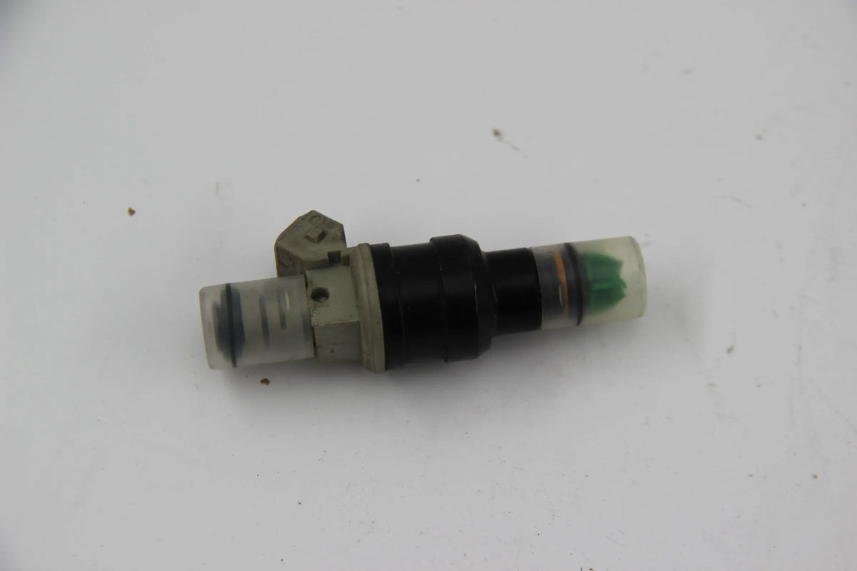 BMW E36 320i E34 520i M50 Kraftstoffvorlaufleitung Fuel Feed Line  13641730059