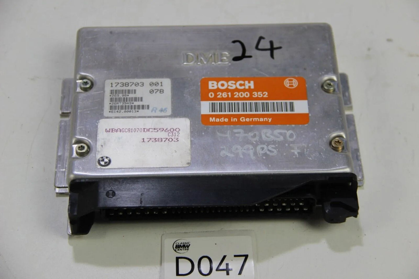 Original BMW E32 750i Motorsteuergerät ECU M70b50 299PS 0261200352 Steuergerät