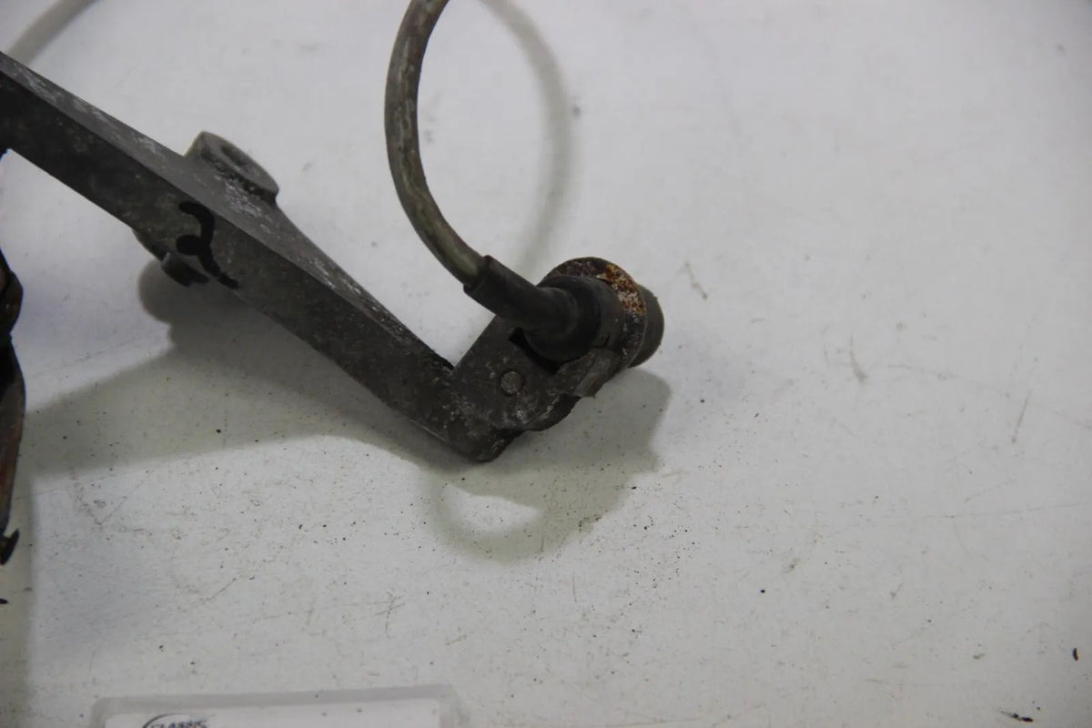 Original BMW M88/ M90 M30 Drehzahlgeber vorne am Vibrationsdämpfer OEM