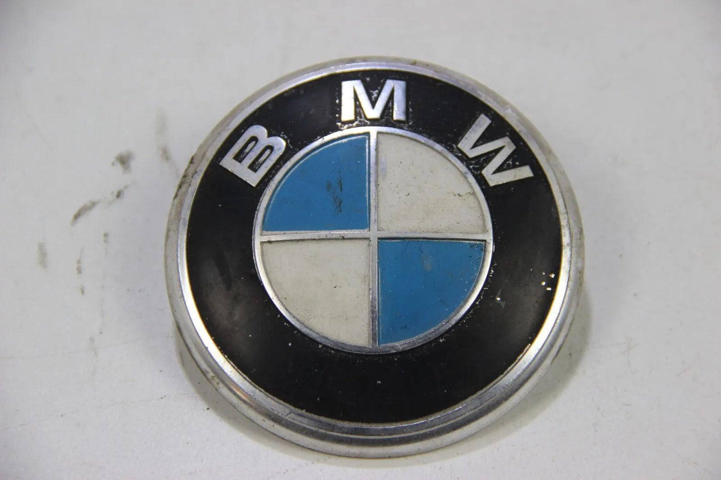 Original BMW E3 Plakette vorne Emblem 88mm Aluminium Badge OEM 00095808103