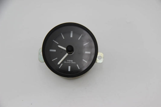 Original BMW E12 520-530i E24 630-635CSi Zeituhr Uhr Quarz  NOS 62131356492