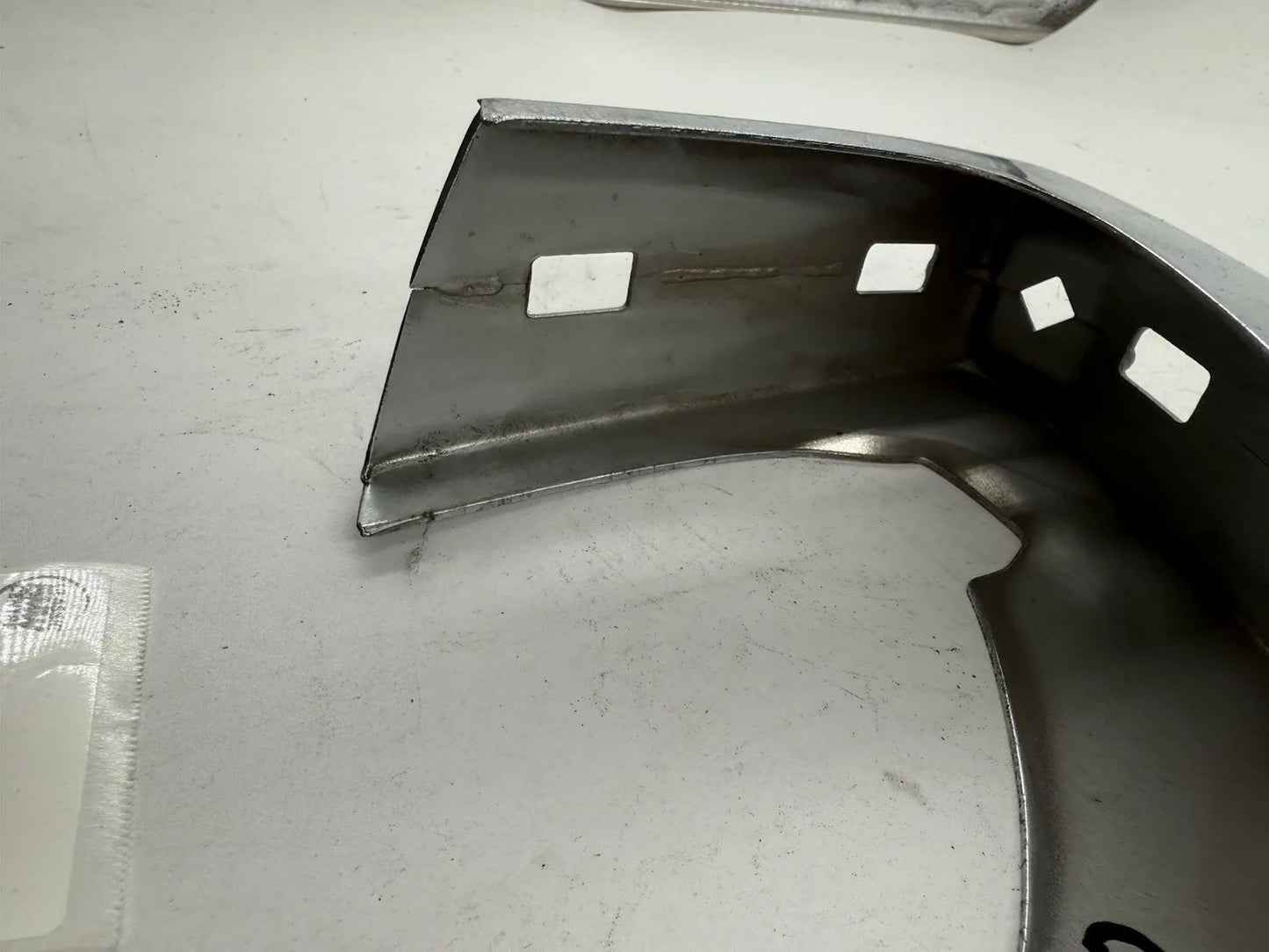 Original BMW E10 1502-2002tii ab 4/71 Stossstangenhorn vorne Links 51111814701