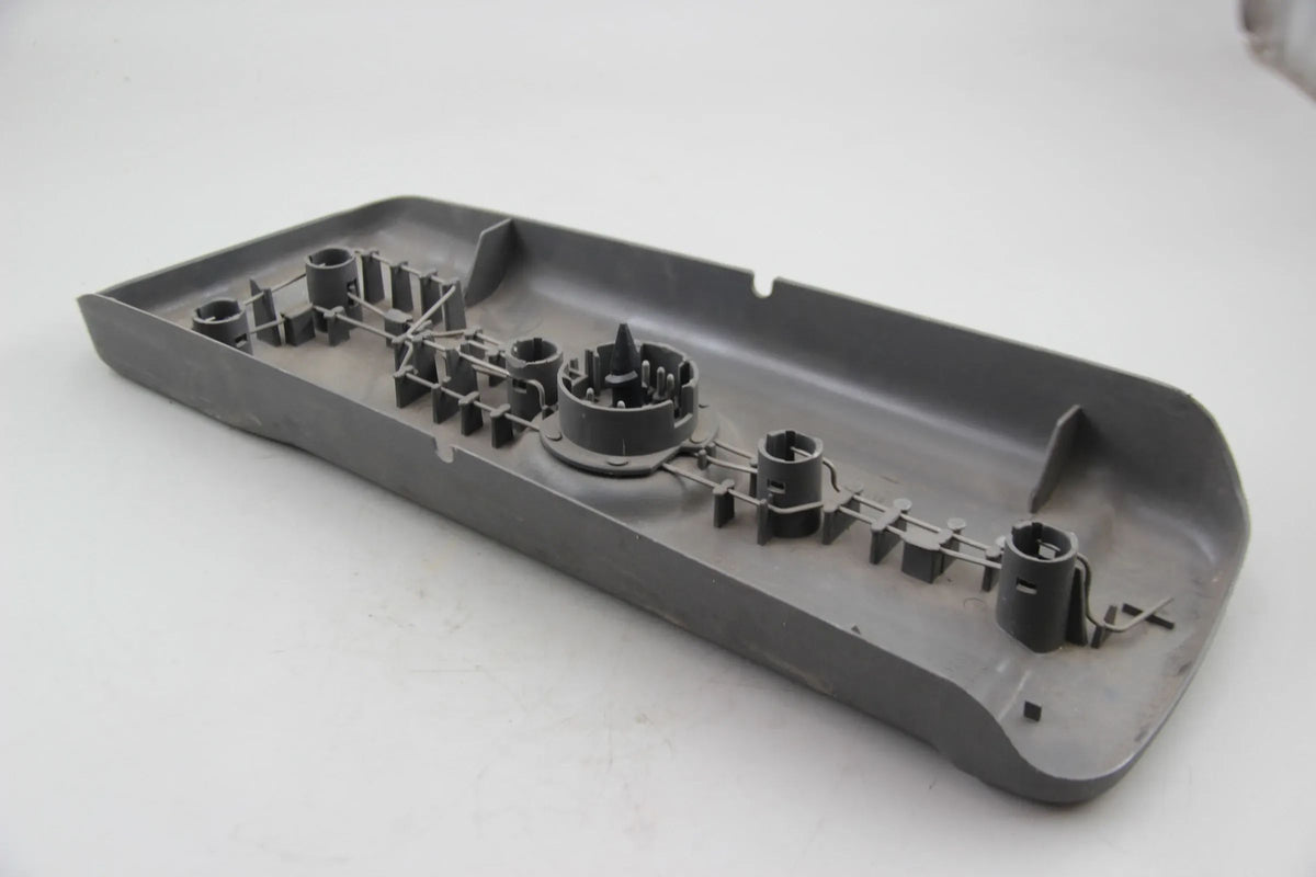 Original BMW E30 316 316i 318i 320i 325i 325ix Abdeckung rechts 63211386092