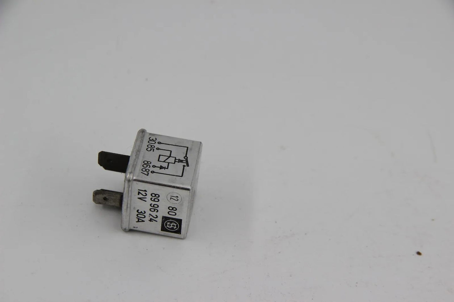 BMW E28 M5 S38 M535i M30 E24 630CSi-635CSi M30 Diodenrelais NOS 61311368504 NEU