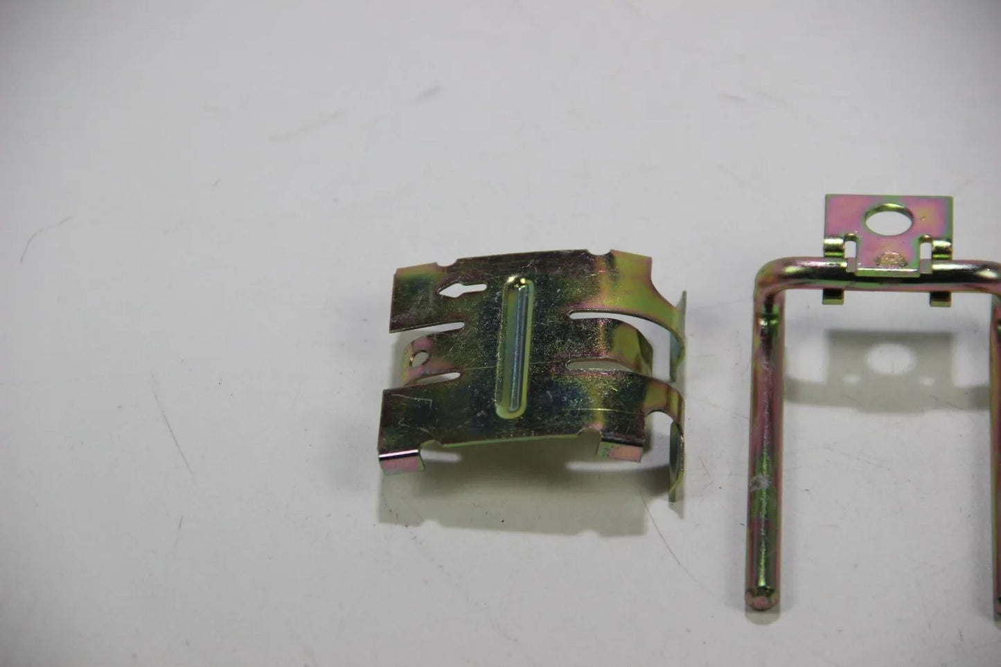 Original   Bendix  Zubehörsatz für Scheibenbremsbeläge 222 01 024 VW Jetta Golf