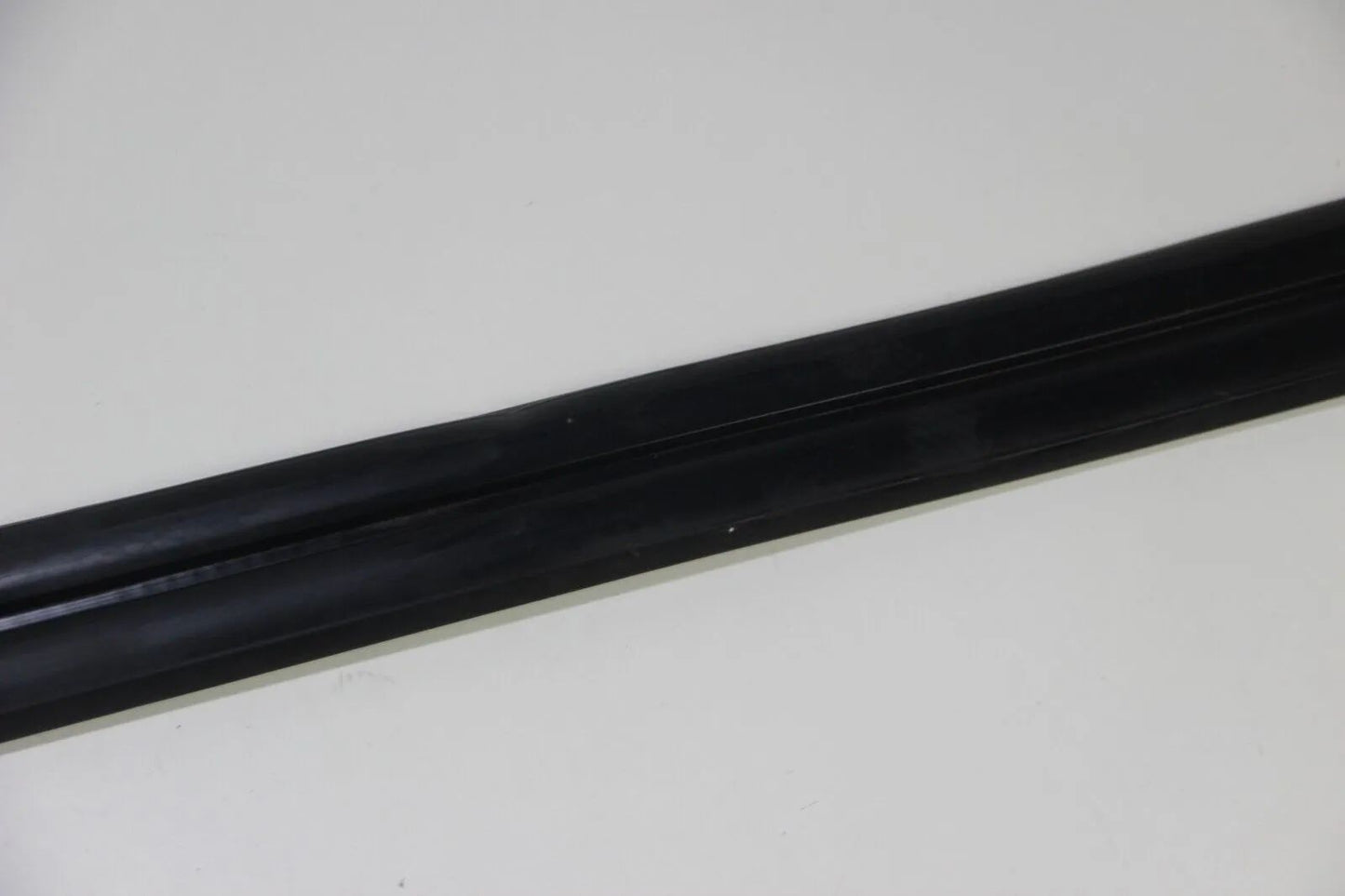 BMW E24 628csi-635csi Stoßleiste hinten Gummileiste bis 05/82' 51121839142