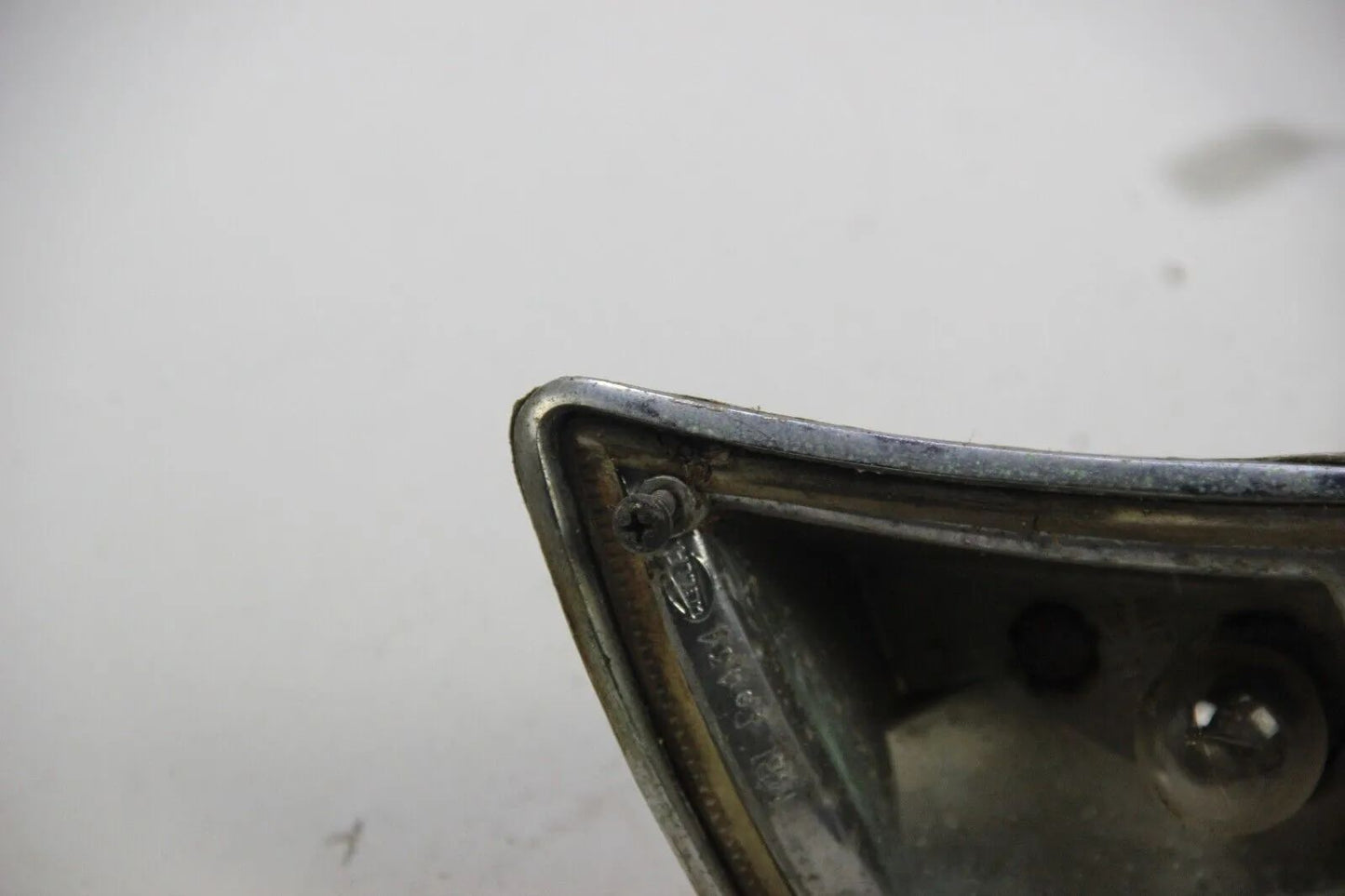 Original BMW E3 2500-2800 s si 3.0 bav Blinker Gehäuse vorne Rechts Hella