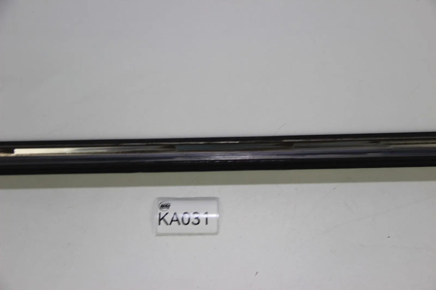 Original BMW  E30 Stossleiste Tür links 2- Türer   VFL 61131876131 VFl 316i-325i