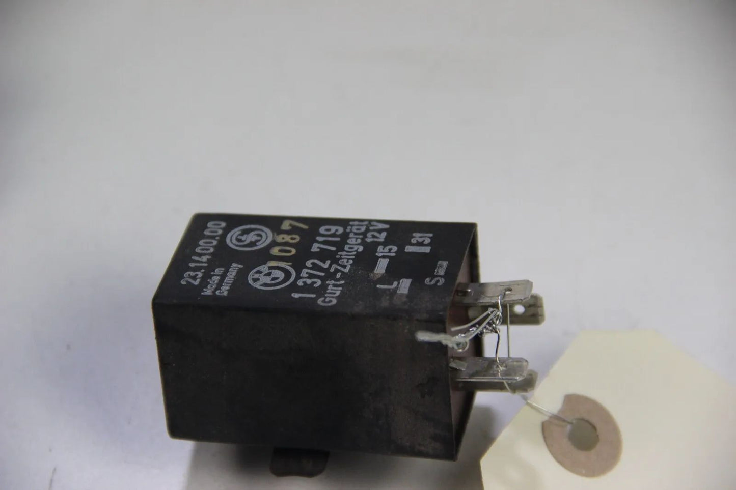Original BMW E30 Relais Gurt Sicherheitsgurt Zeitsteuergerät 1372719 Relay 3er