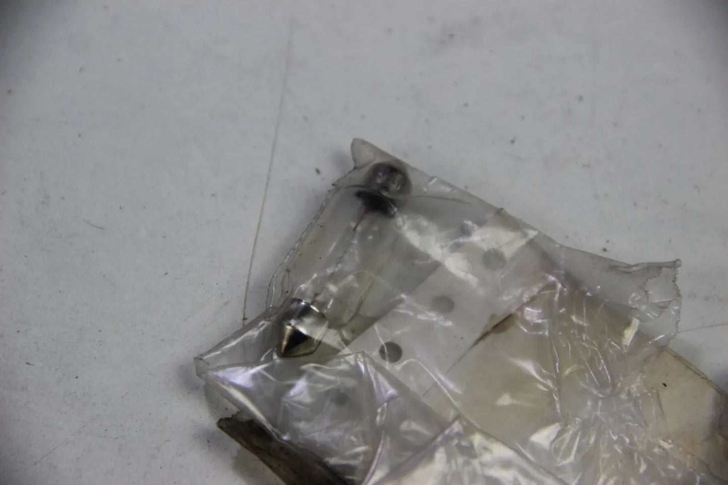 NEU Original BMW E36 E34 E32 E38 Z3 Glühlampe 15W 63311379249