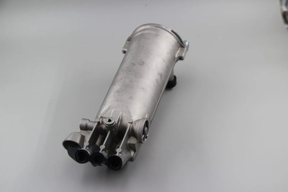 Original BMW E34  Ölfiltergehäuse Ölfilter Gehäuse Filter Housing NOS 2242424