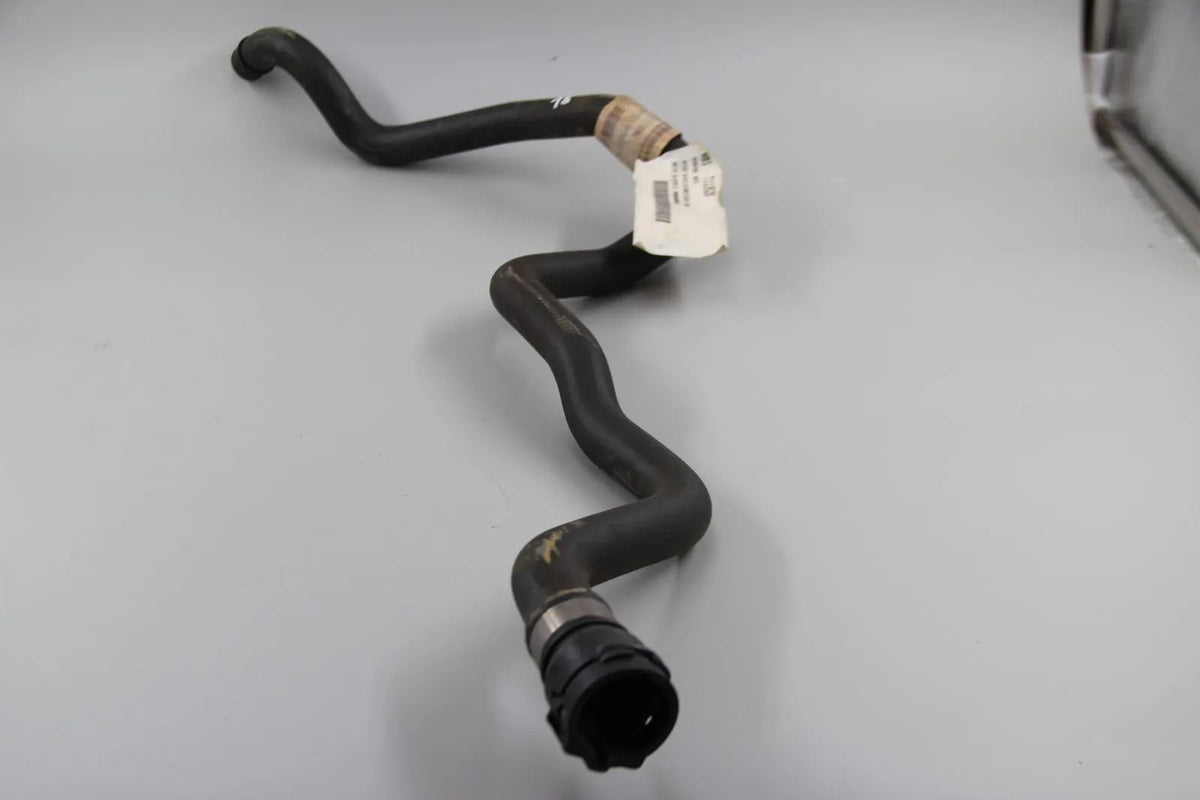 Original BMW E46 3er Schlauch Heizkörper-Ausgleichbehälter 64216901568