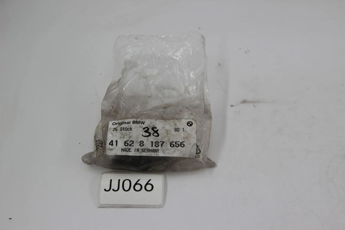 Original BMW E36 316i-328i  Torxschraube+Scheibe 4Stk Heckklappe 41628187656