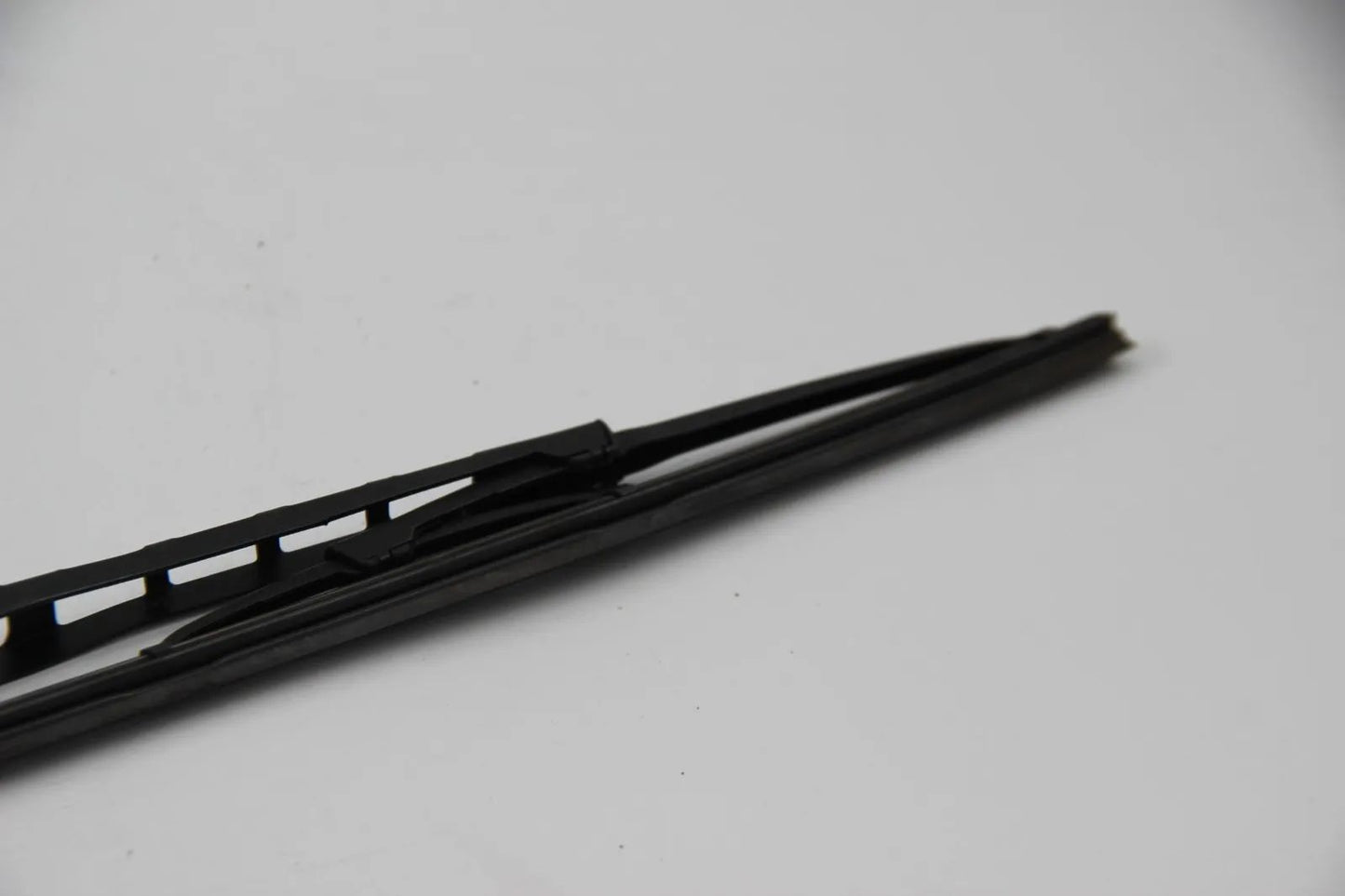 Original BMW E36 Compact 316i 318i  Wischblatt Hinten Wischer 61628357519