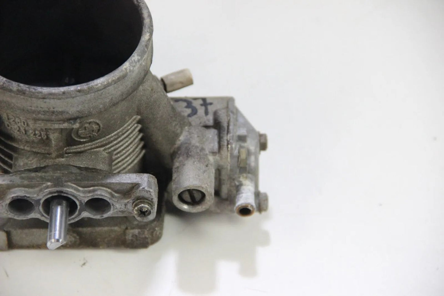 Original BMW E28 E23 E24 M30 Drosselklappe Throttle Body 1260551