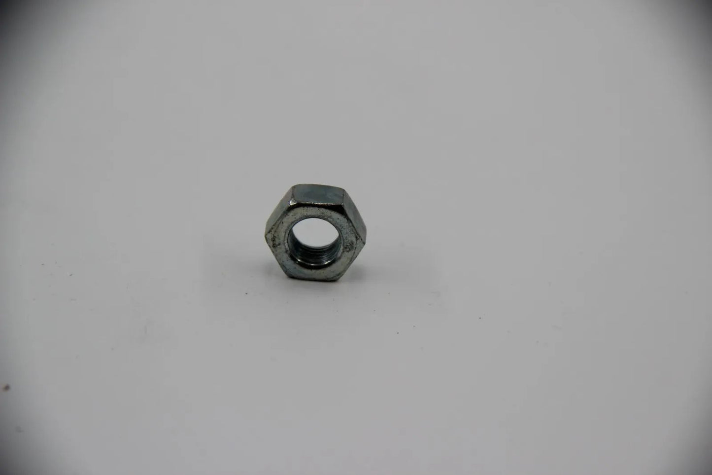 Orig  BMW E21 E30 E12 E28 Sechskantmutter Gaspedalmechanismus  NOS 13111276930