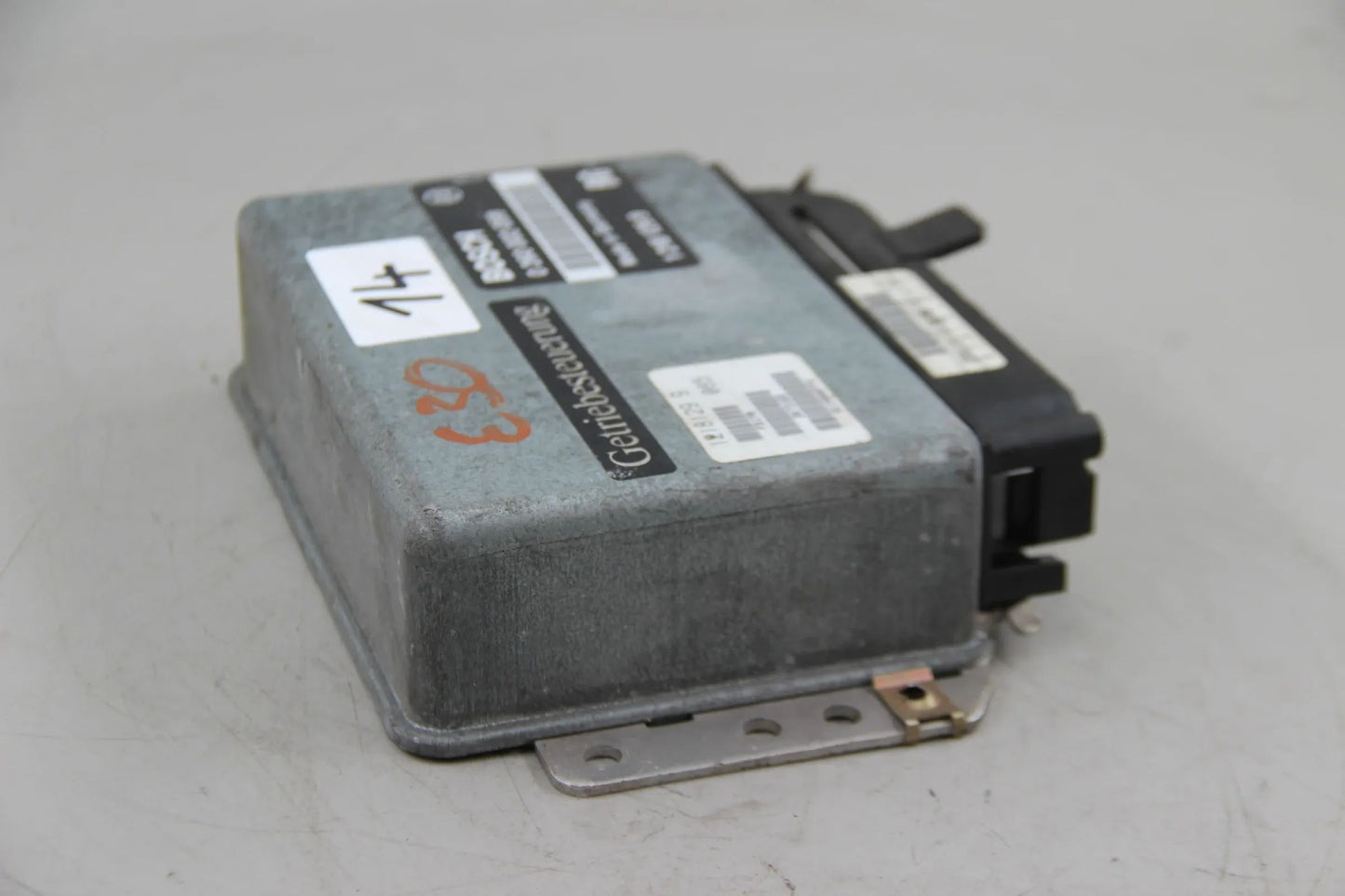 Original BMW E30 Steuergerät EGS CODE:BG BOSCH 24601218129 / 0260002059