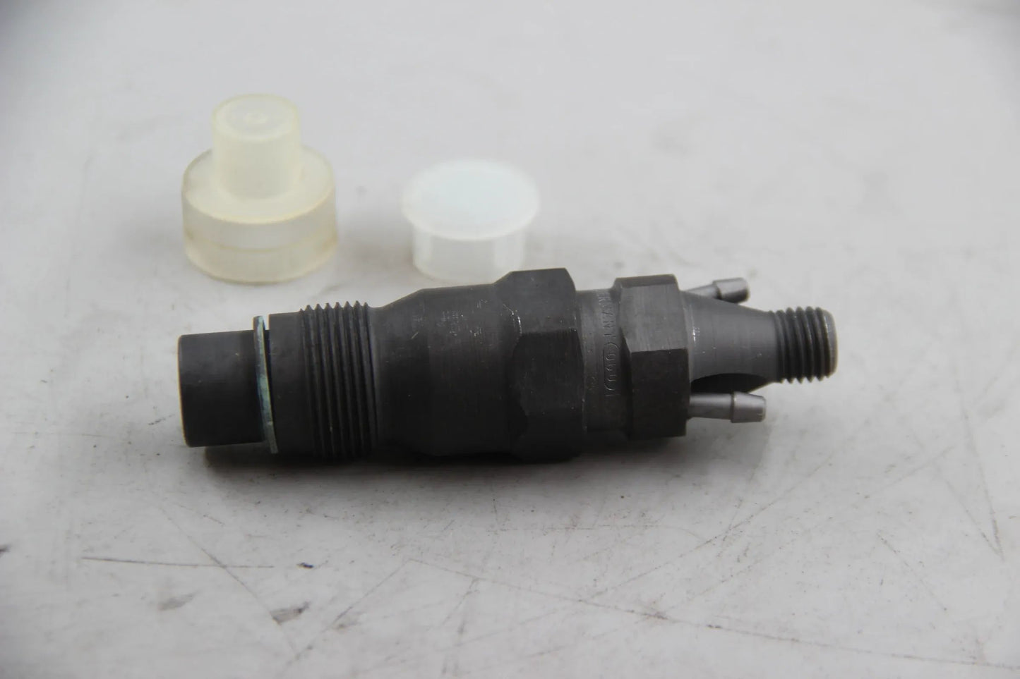 Original BMW E30 324d E28 524d Einspritzdüse BOSCH KCA30S50 130BAR 13532241856