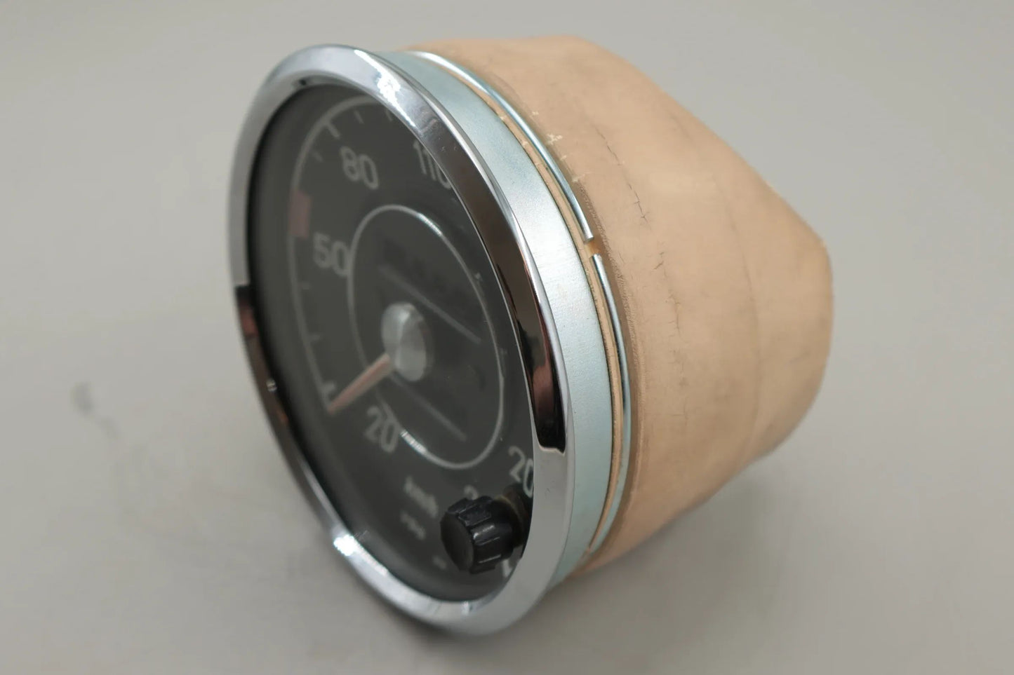 Mercedes-Benz W113 Pagode Tachometer Kombiinstrument 220kmh 800km Probebetrieb