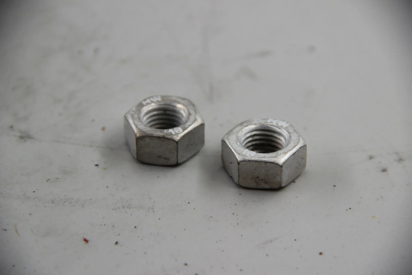 Original BMW E36 316i E23 728i 2x Sechskantmutter M12X1,5 NOS NLA 07119922148