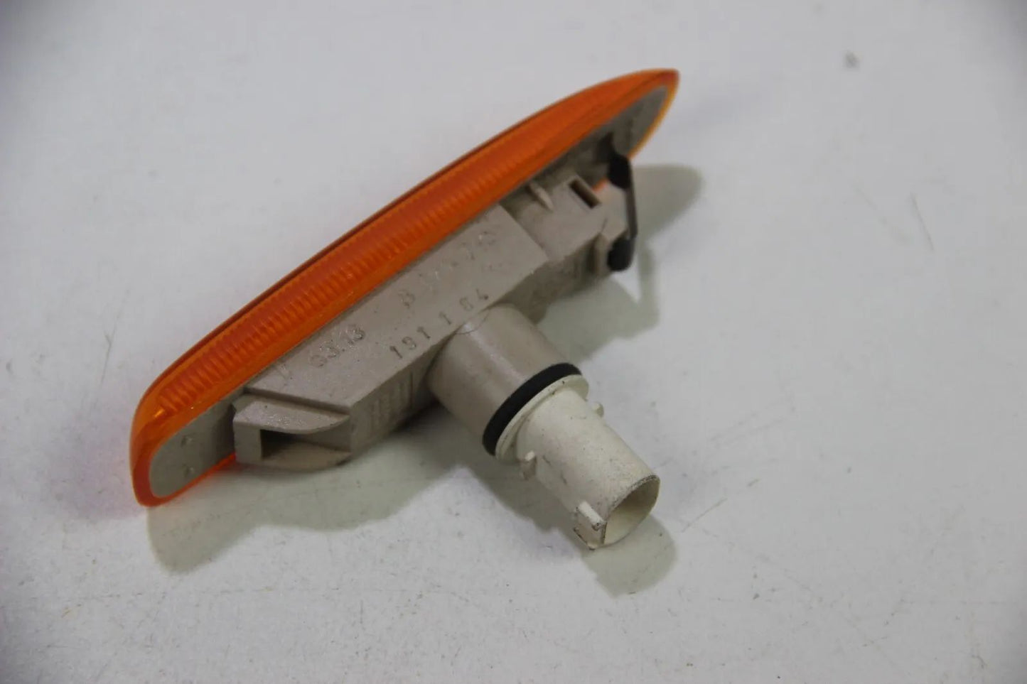 NEU Original BMW E46 Zusatzblinkleuchte links 63138370719 Kotflügel 3er