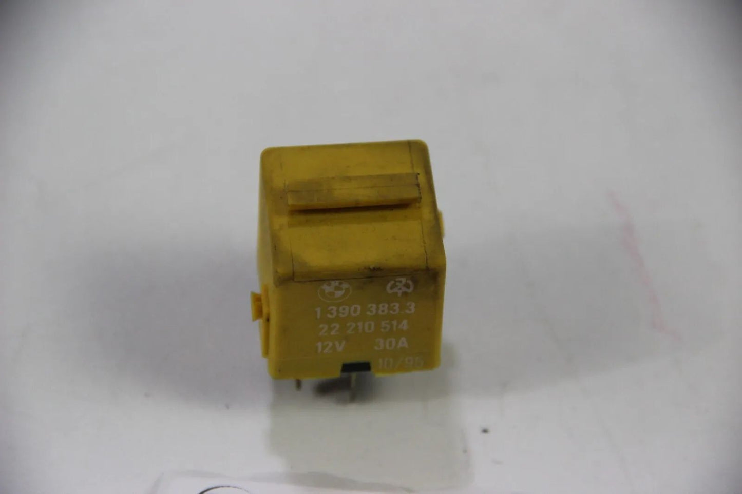 Original BMW E34 E32 5er 7er Relais gelb Relay yellow 12V 30A Relais 61361390383
