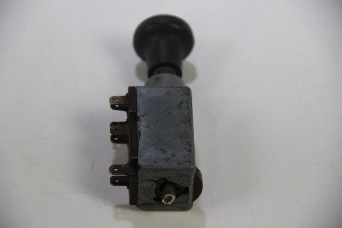 Original BMW 114 E3 E9 E21 E12 E24 Lichtschalter Zugschalter 61311355791