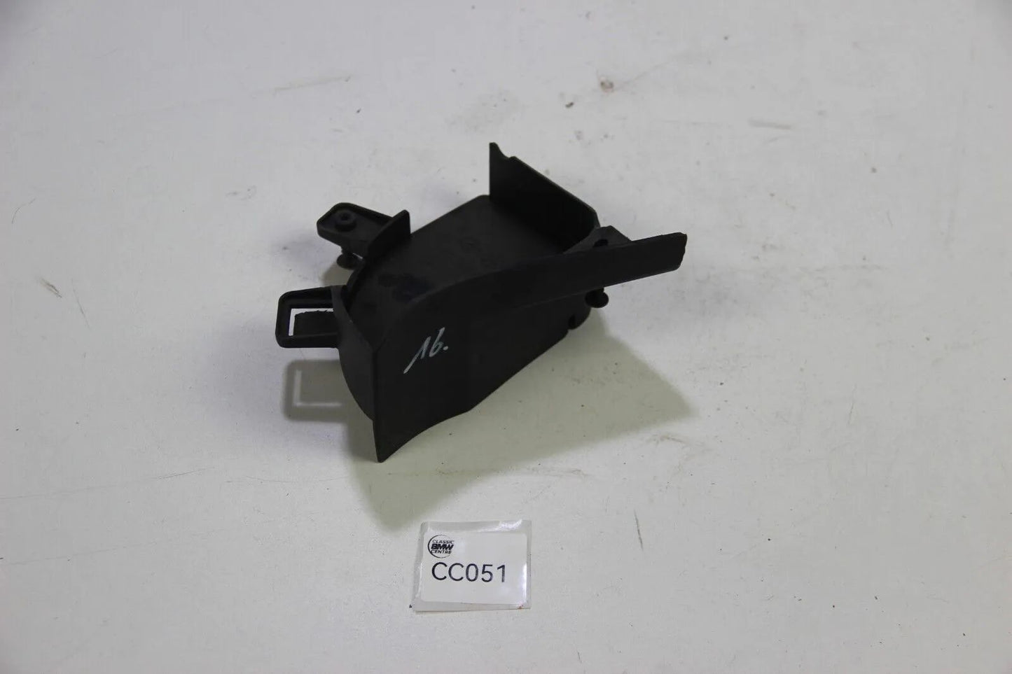 Original BMW E46 3er Abdeckung Verkleidung Heckklappenschloss 51248234693 Cover