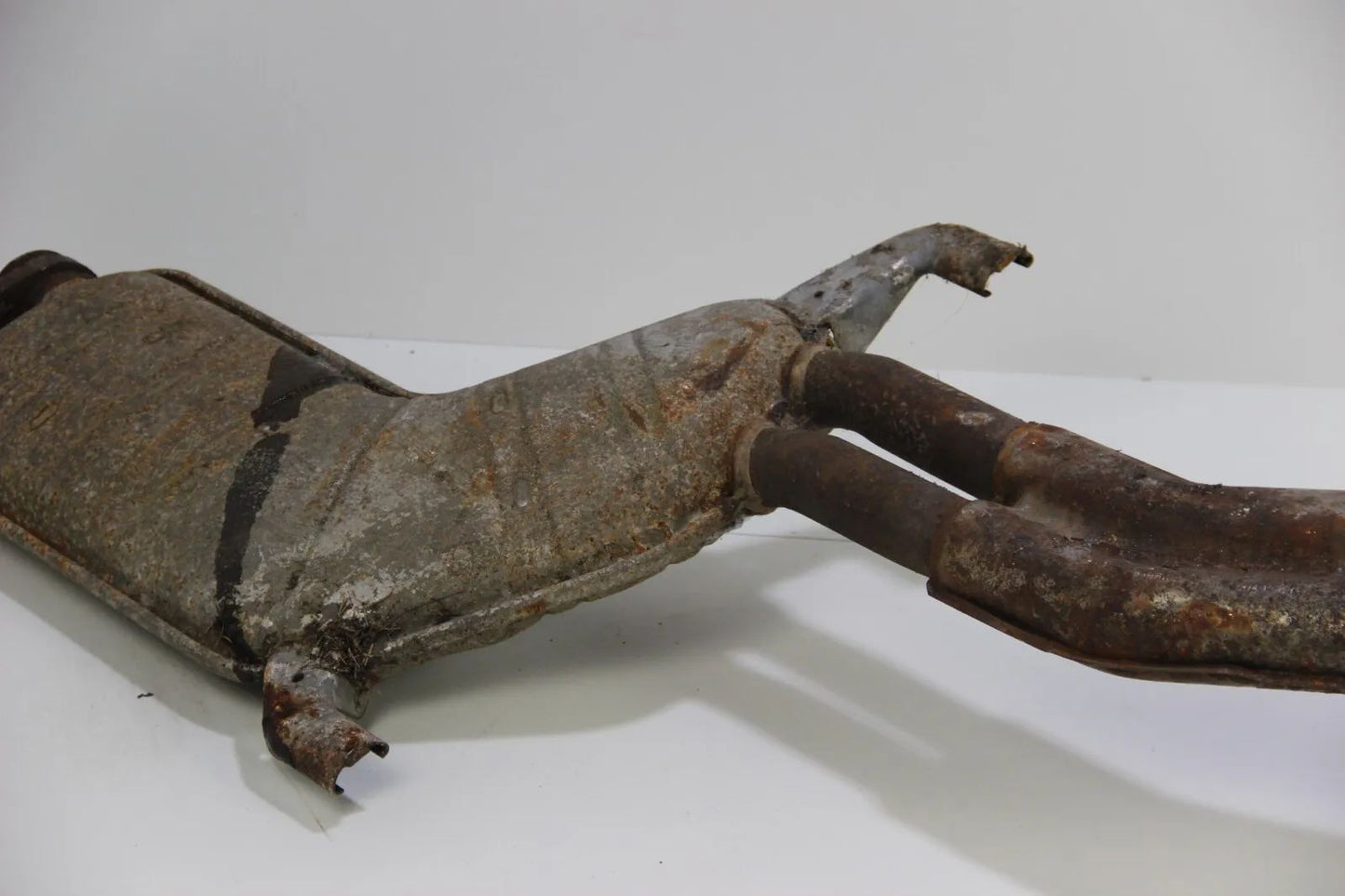 Original BMW E34 525i Auspuff Mittelschalldämpfer Endschalldämpfer 1709483