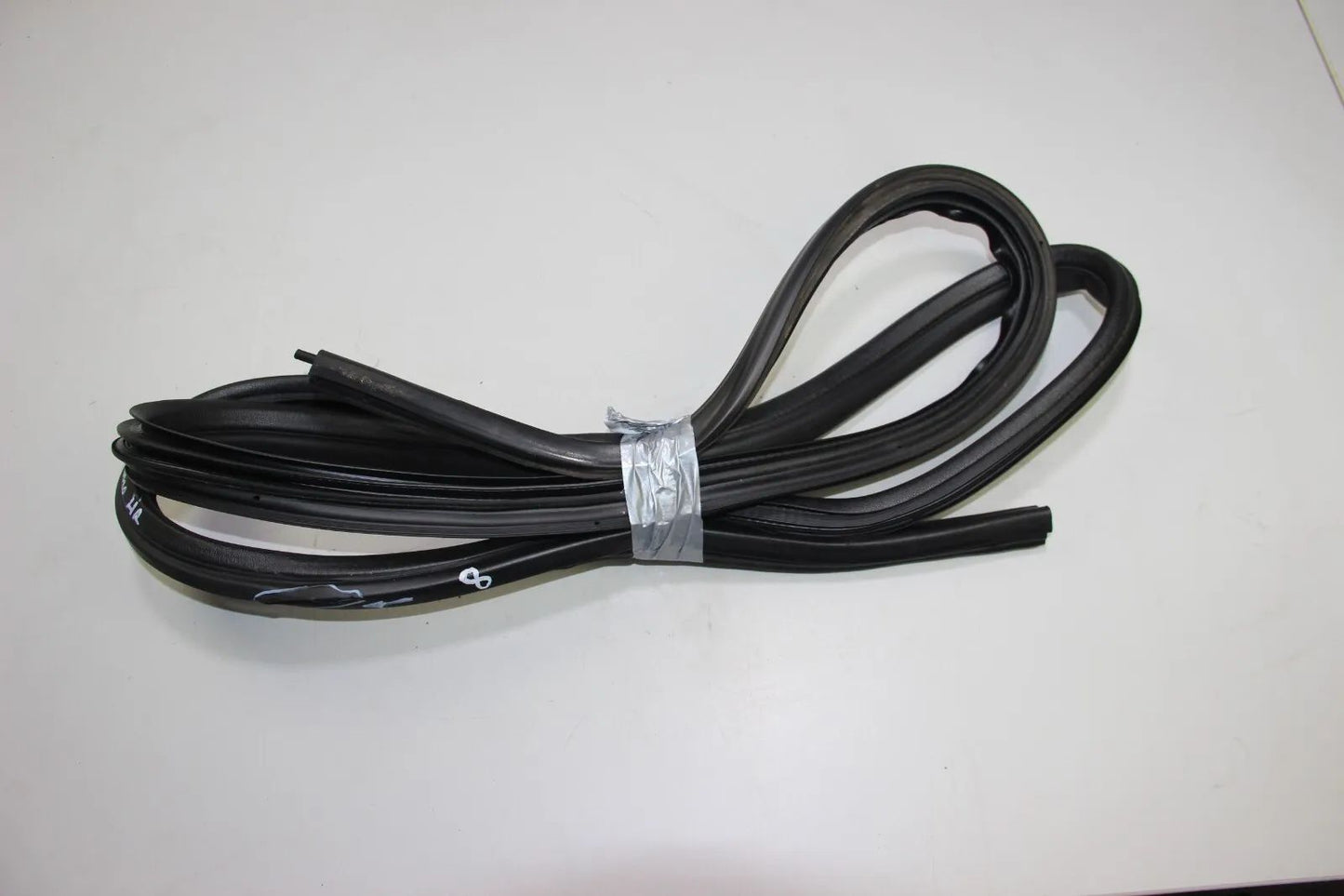 Original BMW E36 Türdichtung hinten rechts limousine 3er M3 325 328 325 320