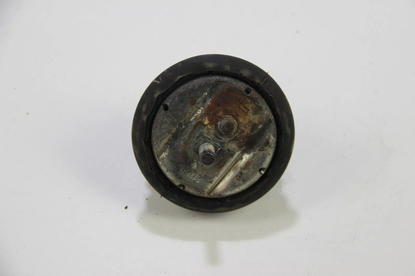 Original BMW Motorlager 1137149 E32 E34 530i 730i 535i 735i M5 735iL