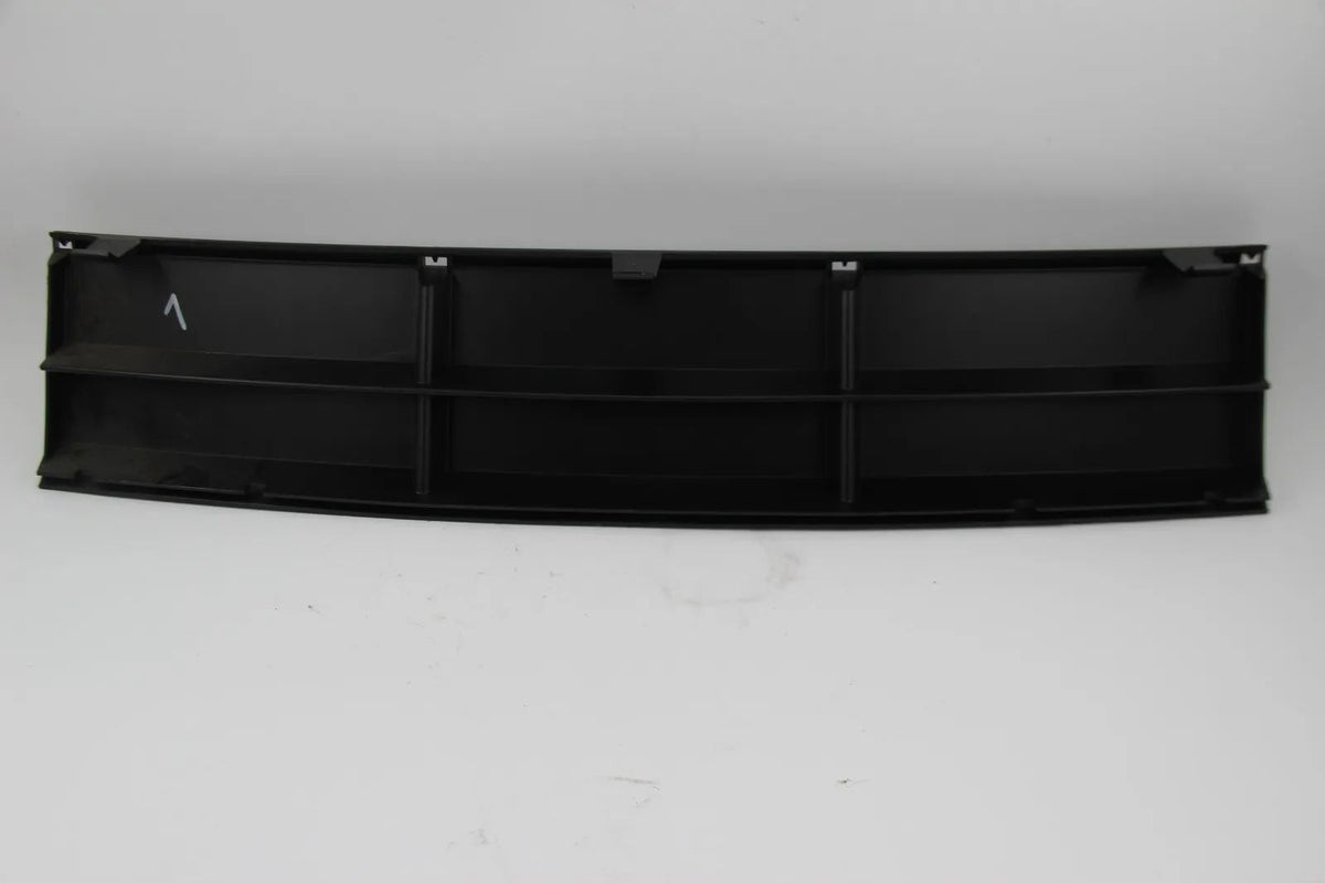 Original BMW E39 520i-540i Gitter geschlossen front Stossstange 51118160851