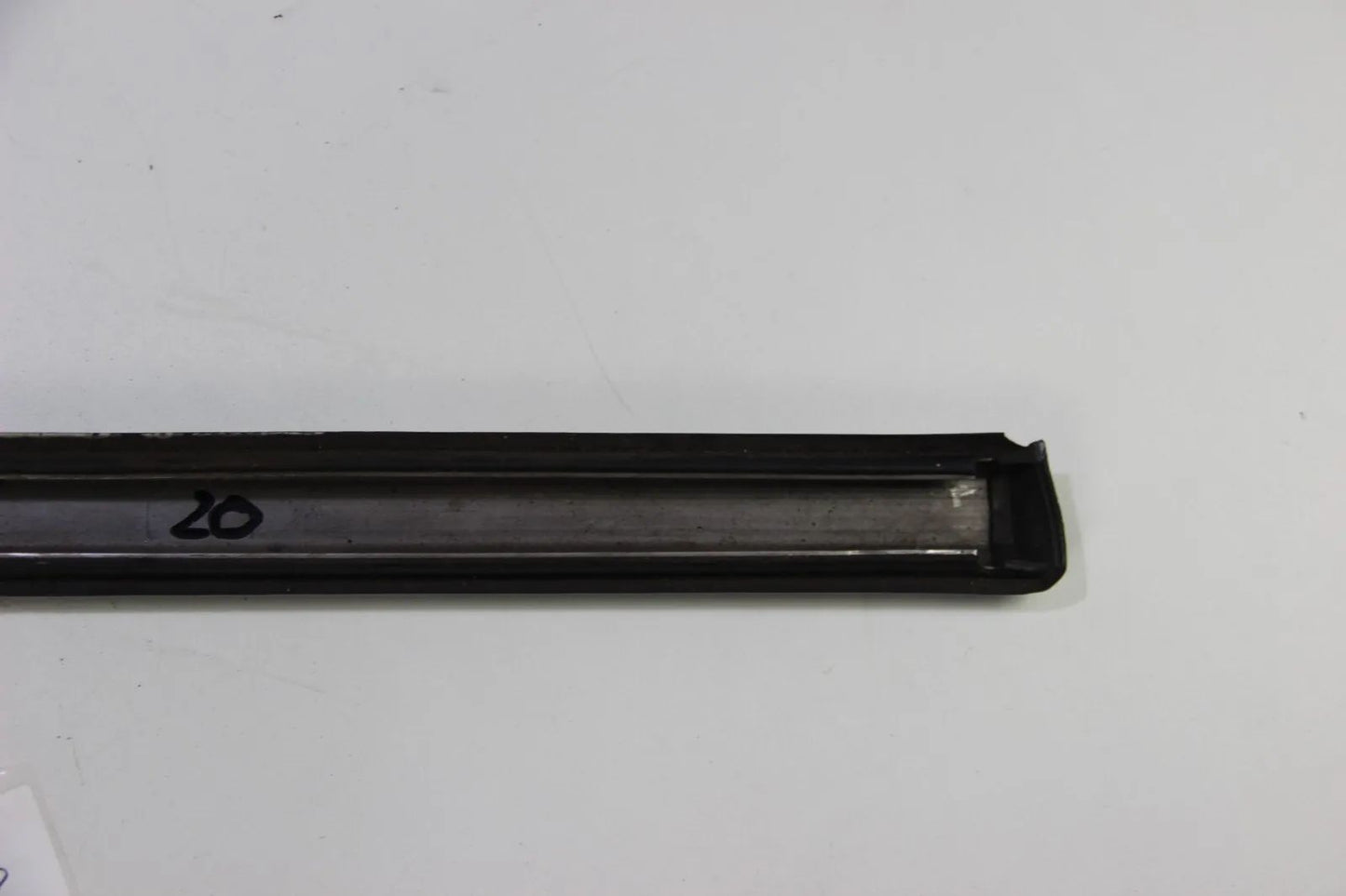 Original BMW E30 Stoßleiste 2-Türer Hinten Links Zierleiste Trim Piece 316i-325i