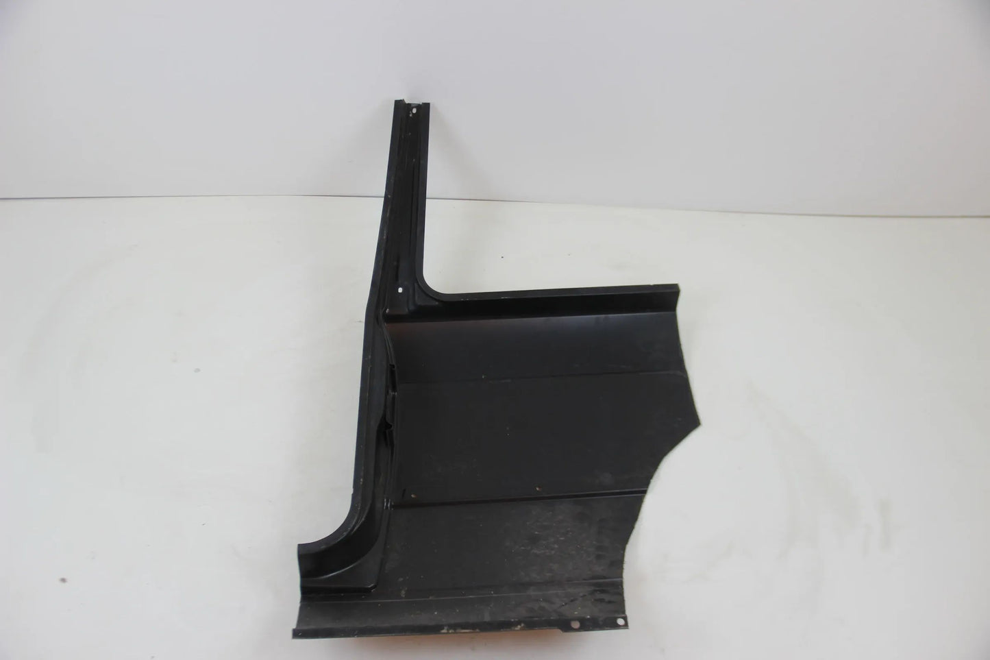 Original BMW E30 3er VFL Seitenwand Hinten Rechts abschn. NOS 41351935386