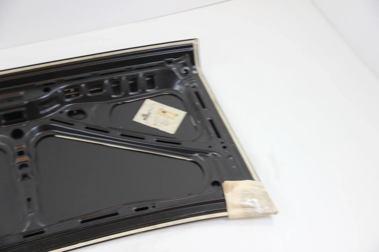 Original BMW E28 5er 518i-535i M5 M535i Heckklappe NOS Trunk Lid 41621921543