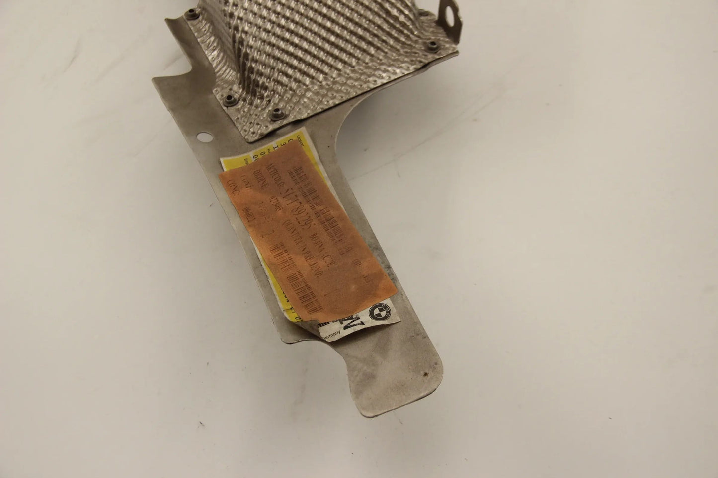 Original BMW E39 520i-530i  Abschirmung Motorraum seitlich links 51717892295