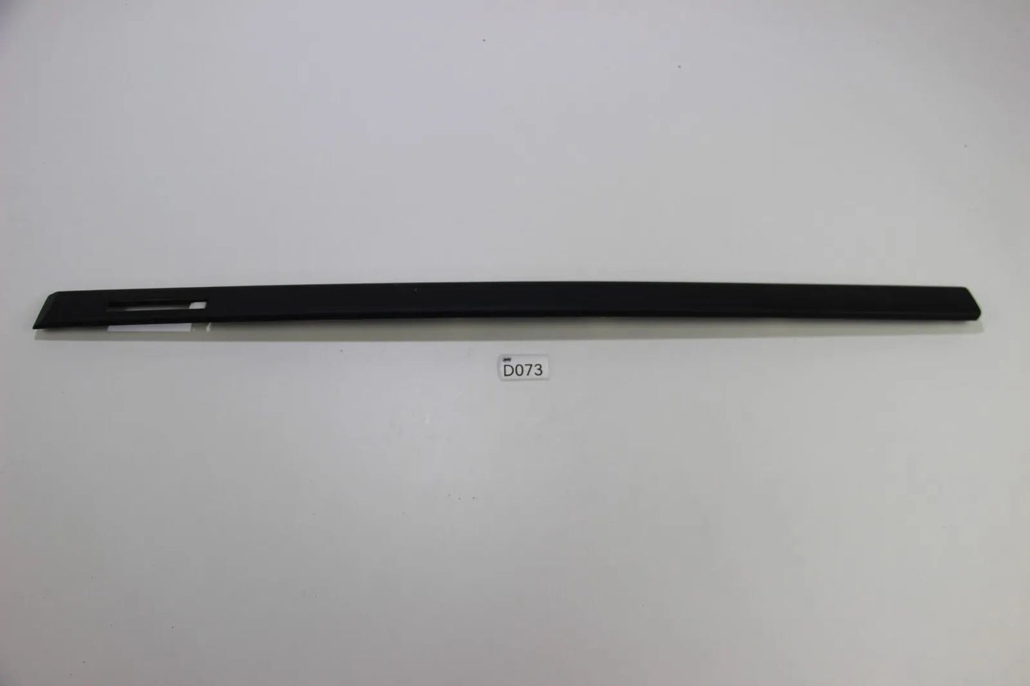 BMW E36 Limousine Stoßleiste Tür vorne rechts Touring M-Paket 51132262114 M3 3er