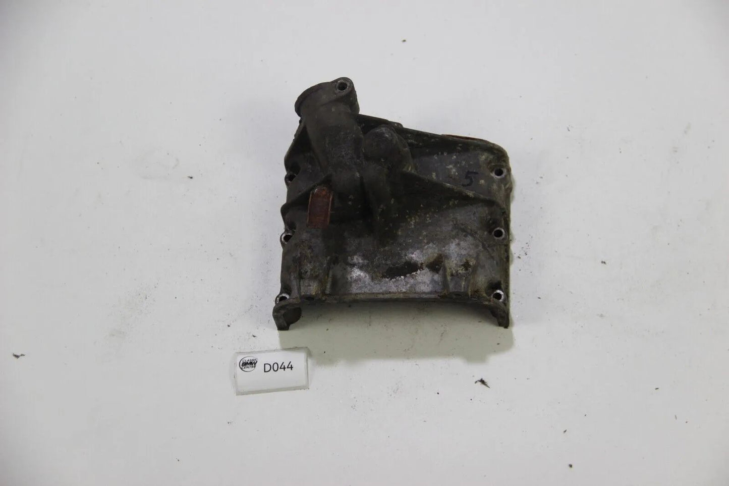 Original BMW E12 E24 E28 E23 Motorabdeckung Verteiler Halter 1250031