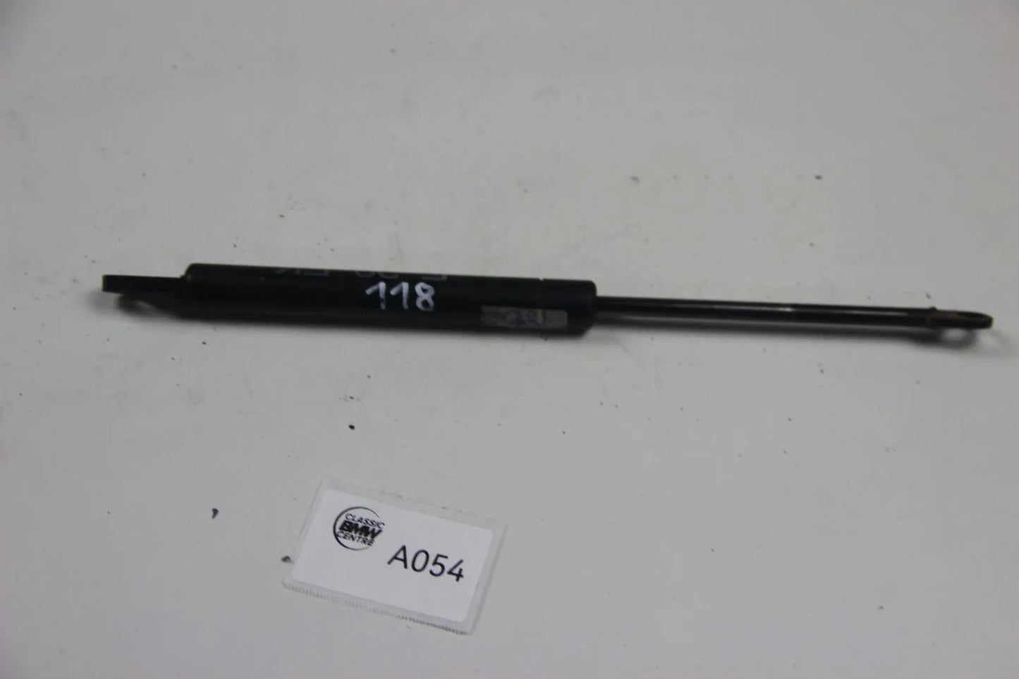 Original BMW E30 Motorhaube Öffner Gasdruck Feder 51231906286 3er 316i-325i M3