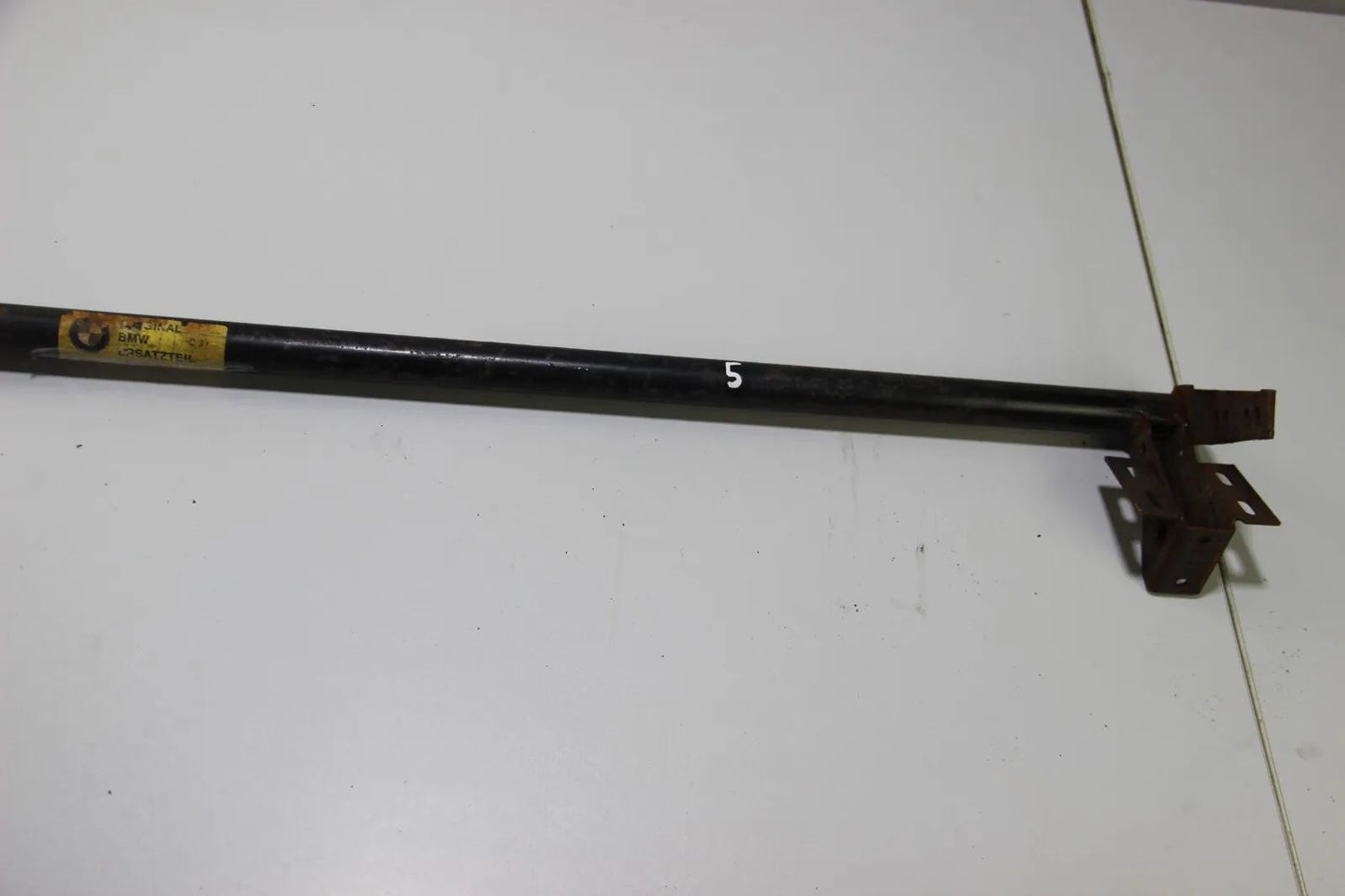 Original BMW E12 Motorhauben Scharnier Gelenk NOS NEU 41611820579