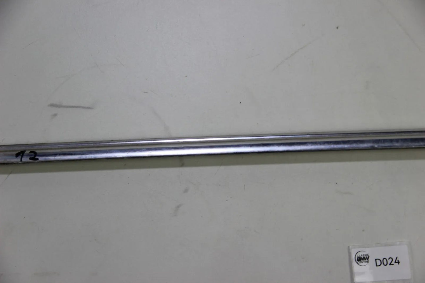 Original BMW E28 Schachtleiste Chrom vorne links Brustleiste 1880545 Chrome trim