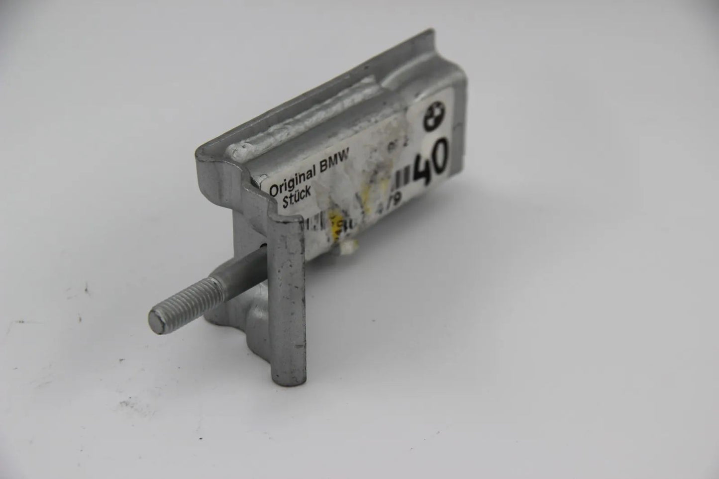 Original BMW E36 M3/3.2 S50/52 Halterung Nachschalldämpfer 18201402479