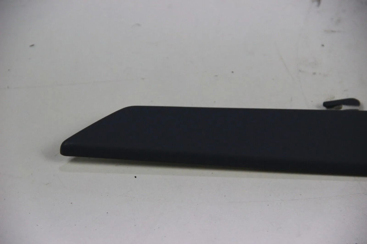 Original BMW 7er Serie E32 Blende  rechts Cover Right Trim 51118111572