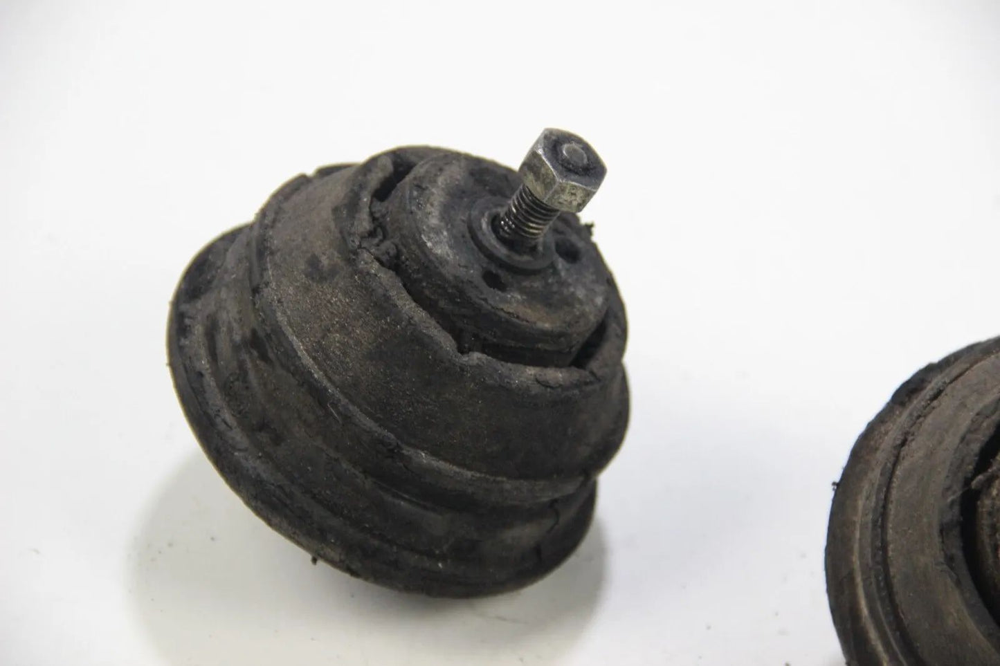 Original BMW E36 3er   Motorlager Links Rechts Engine Bushing  2225598/1139883