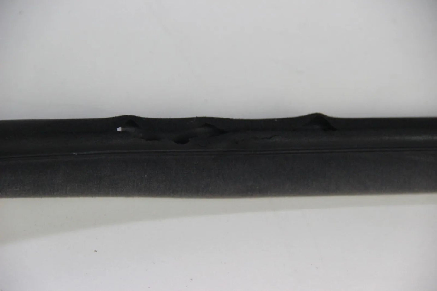 Original BMW E32 7er 728i-750i Türdichtung Vorne Links Kantenschutz OEM